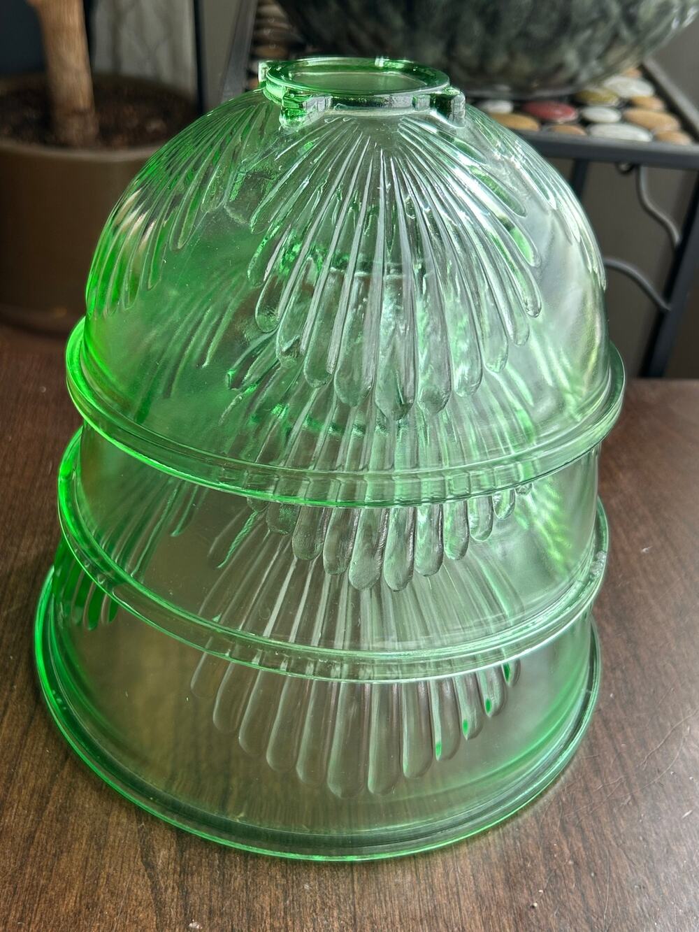Vintage Set of 3 Green Jeanette Glass Mixing Bowls Shell Pattern